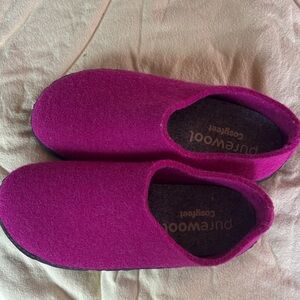 PureWool CosyFeet Slippers